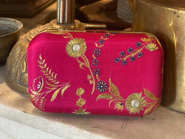 Hand Embroidered Aari Banarasi Magenta Veil