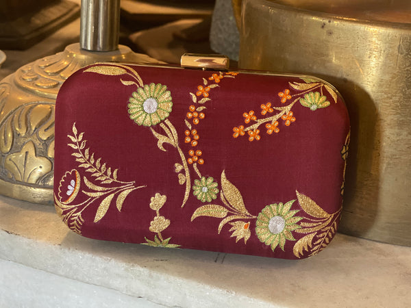 Hand Embroidered Aari Banarasi Maroon Veil